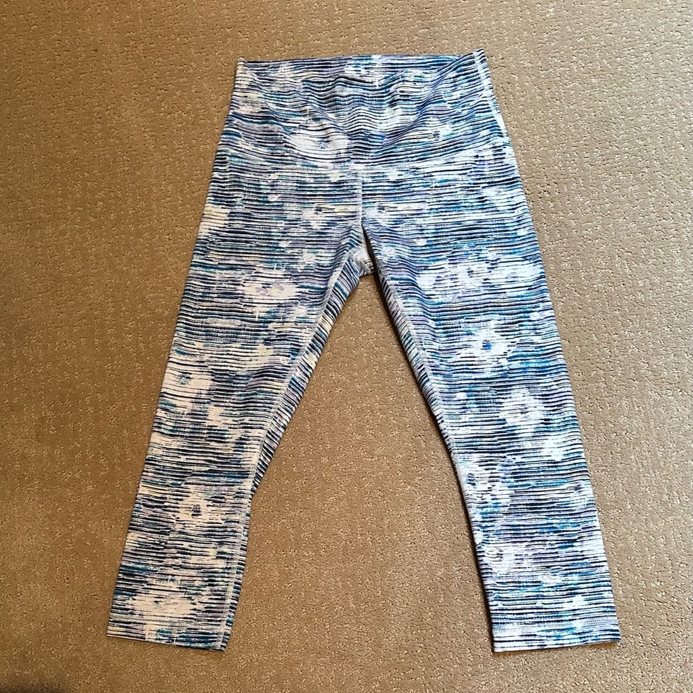 Lululemon cropped leggings